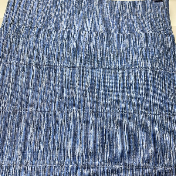 BCBGeneration Bandage Skirt *Brand New* - Picture 2 of 3